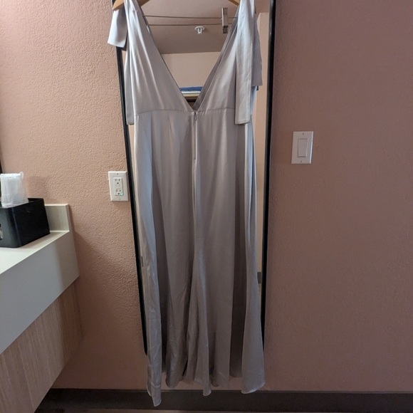 Reformation Siena Dress - Picture 6 of 8